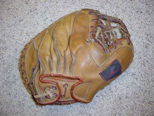 Sig Broskie Nokona J517 Back